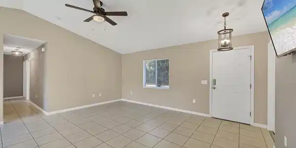 Image 4 Image 4