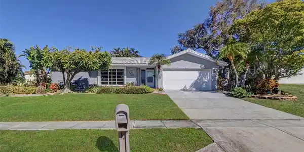 11845 66TH AVENUE
