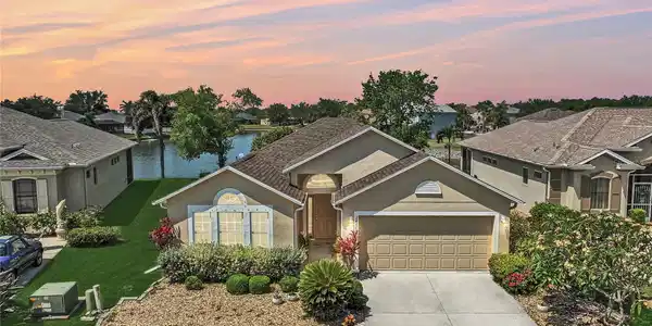 24477 LAKESIDE MANOR