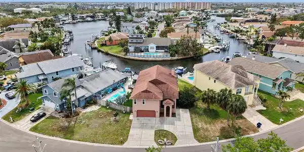 6340 SPOONBILL DRIVE