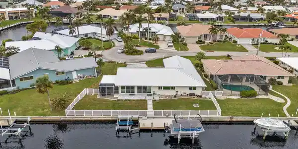 950 GENOA COURT