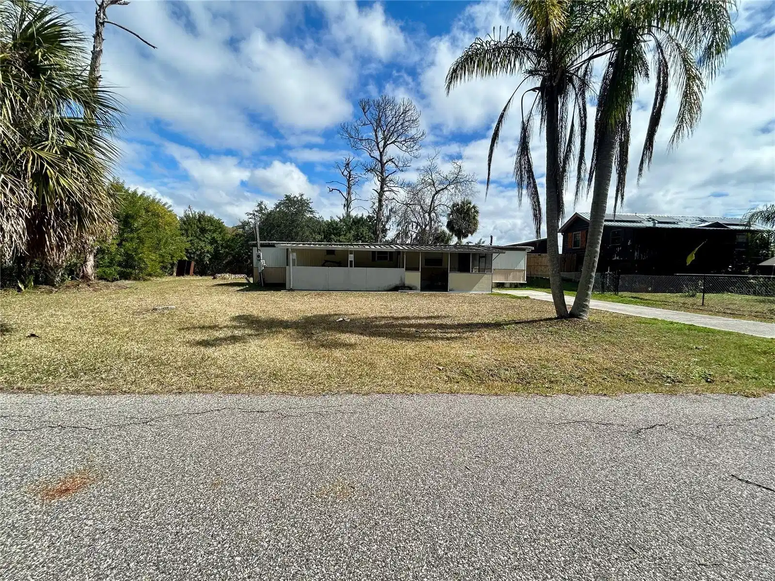Image 1 Image 1