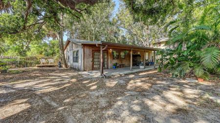 4122 OLD BRADENTON ROAD
