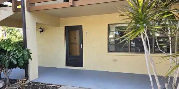 10 QUAILS RUN BOULEVARD