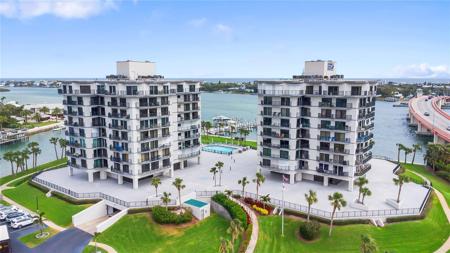 503 N CAUSEWAY