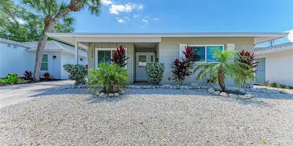 1218 MOONMIST CIRCLE