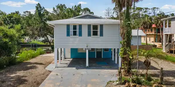 6150 ISLAND DRIVE