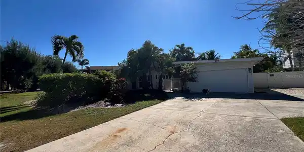 717 JACARANDA ROAD