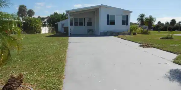 3311 BLUE JAY LANE