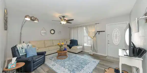 Image 4 Image 4
