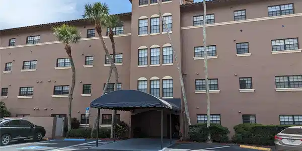 6100 GULFPORT S