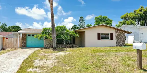 3313 BRIAR CLIFF DRIVE