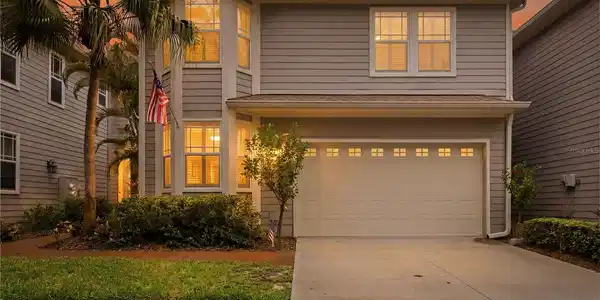 2869 BAYSHORE TRAILS DRIVE