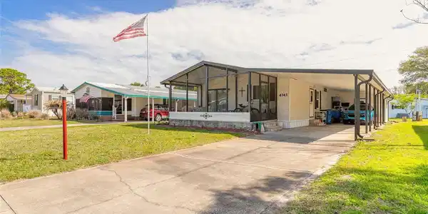 4343 INDIAN RIVER DRIVE W