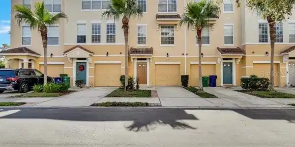 3106 BAYSHORE OAKS DRIVE