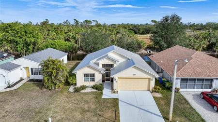 428 ROSE APPLE CIRCLE