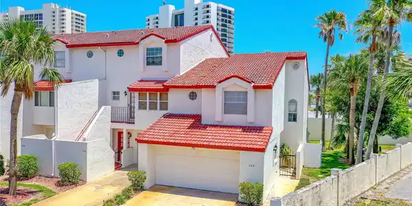 200 FLORIDA SHORES BOULEVARD