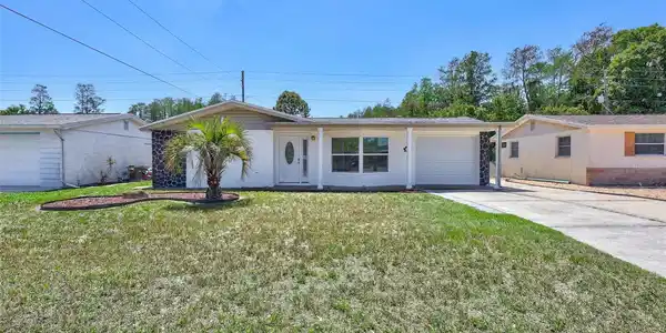 3816 BEACON SQUARE DRIVE