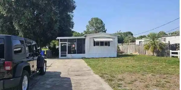 2817 UNIVERSAL DRIVE