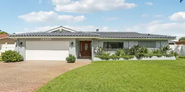 12099 KAY DRIVE