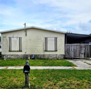 2580 CHATHAM WAY NE