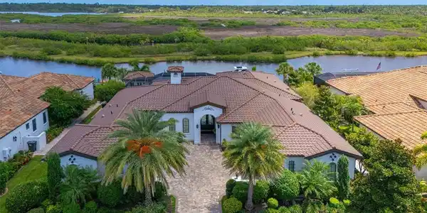 11424 HARBOURSIDE LANE