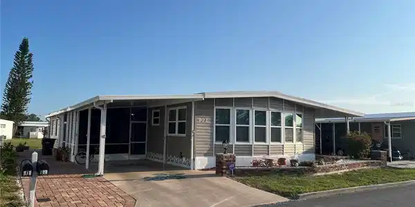 902 JOLANDA CIRCLE