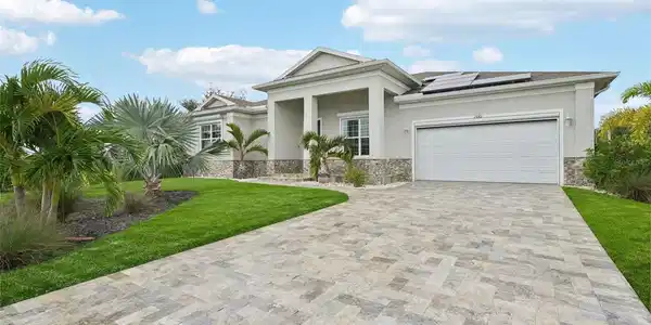 15301 CHINOOK WAY
