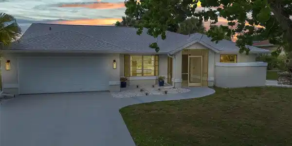 2442 RIO DE JANEIRO AVENUE