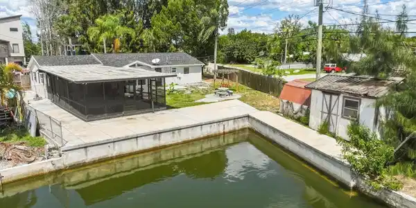 7114 FAIR LANE