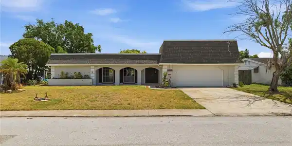 4018 CASHMERE DRIVE
