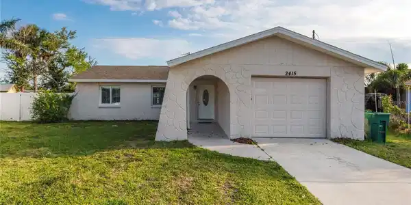 2415 15TH STREET W