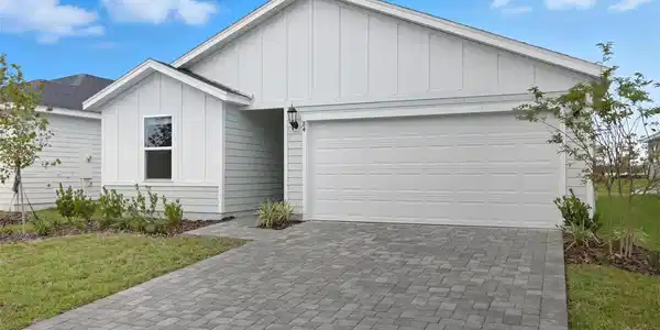 84 TEQUESTA COURT