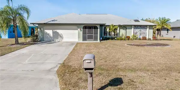 1069 FERGUS LANE