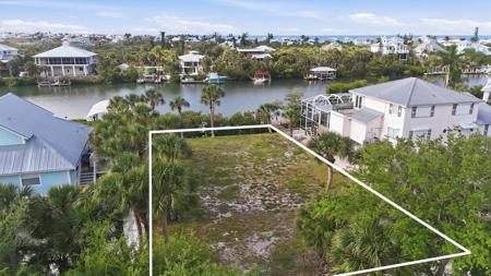 84 PALM DRIVE