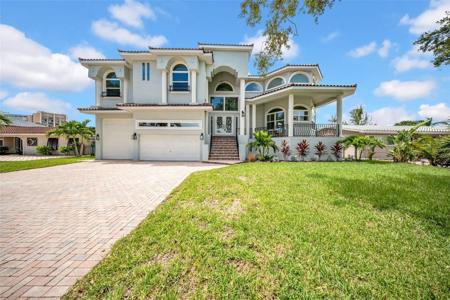 124 LEEWARD ISLAND