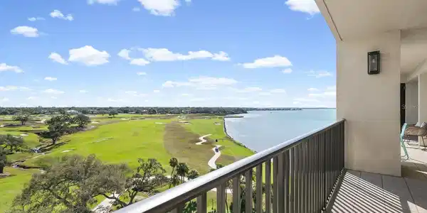 4 BELLEVIEW BOULEVARD