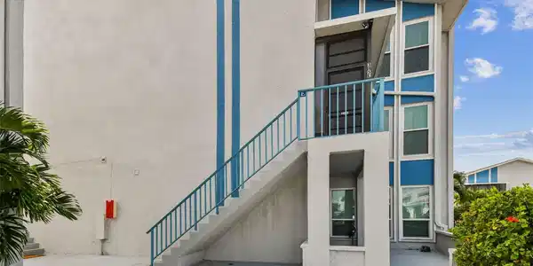 Image 3 Image 3