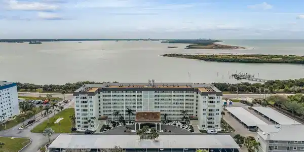 9 FORBES PLACE