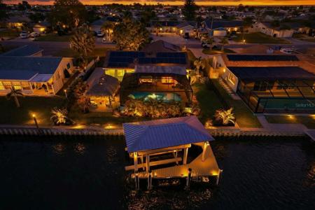 1016 SPINDLE PALM WAY