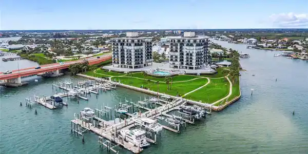 501 N CAUSEWAY