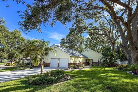 6818 ARBOR OAKS CIRCLE