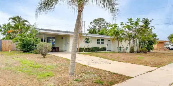 4362 WESLEY LANE