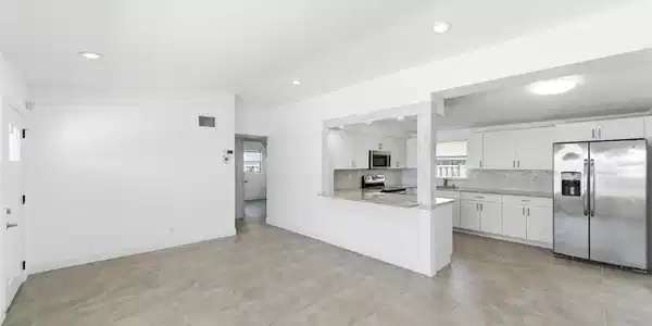Image 4 Image 4