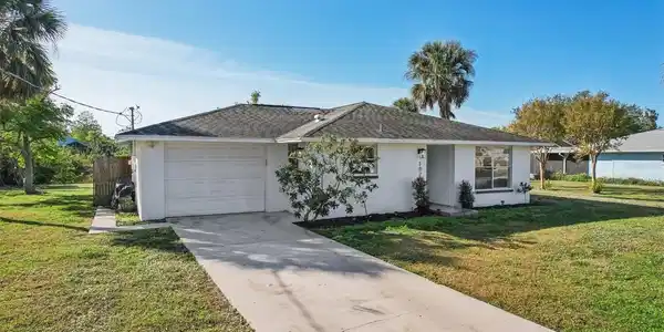107 TEMPLE ROAD