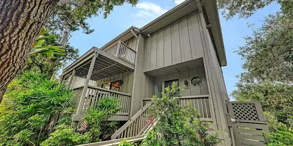 1372 LANDINGS POINT