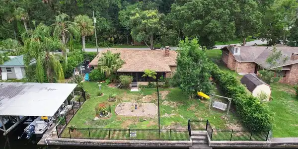 10090 S RIVIERA POINT