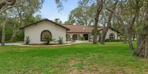 4595 LAKE IN THE WOODS DRIVE