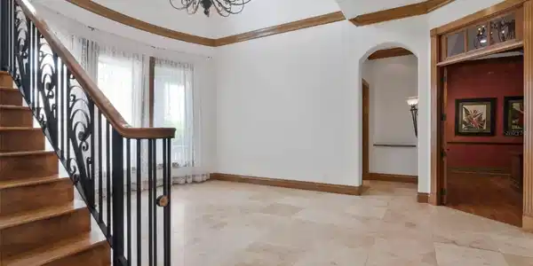 Image 4 Image 4