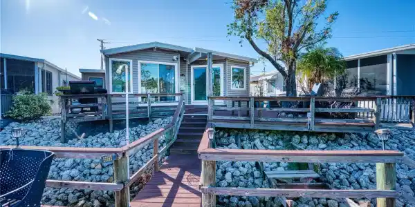 55 STARBOARD DRIVE